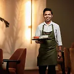 Der Valk Hotel 4*