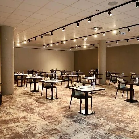 Hotell Der Valk 4*
