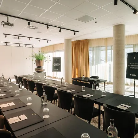 Hotel Der Valk Gandawa